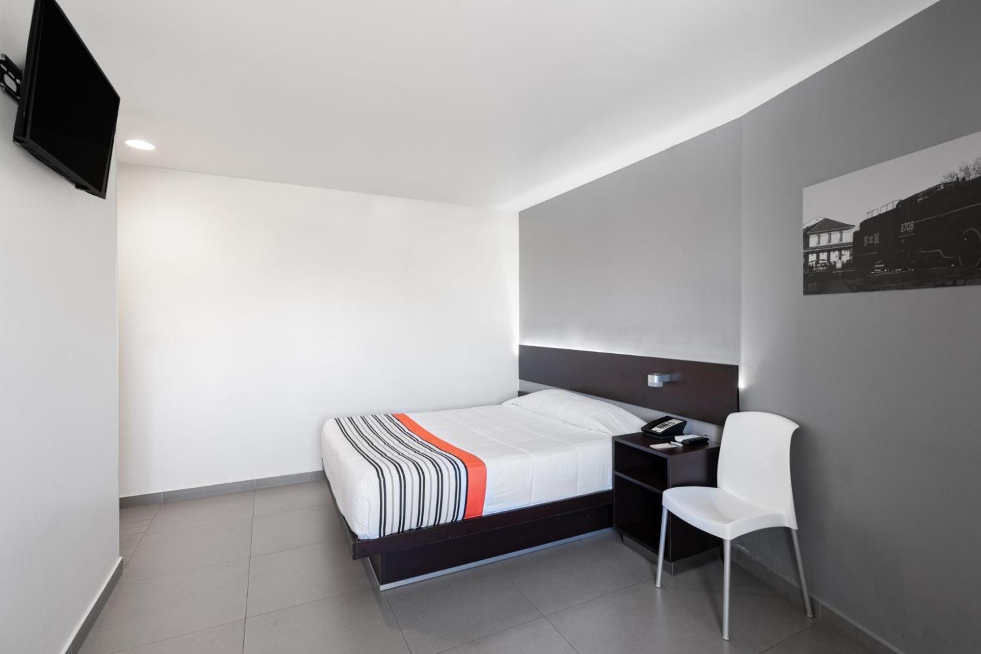 City Express Junior By Marriott Aguascalientes Centro מראה חיצוני תמונה