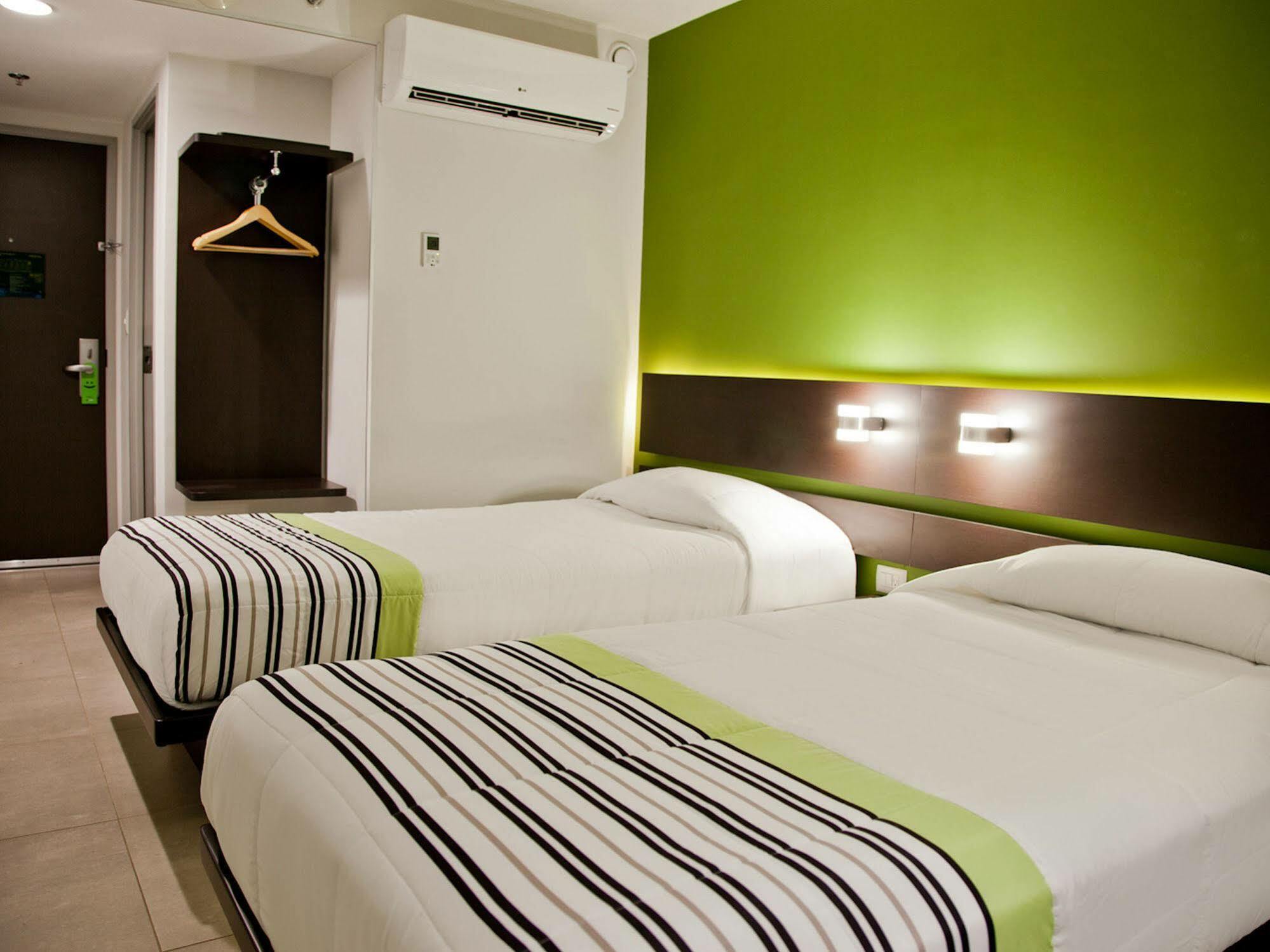 City Express Junior By Marriott Aguascalientes Centro מראה חיצוני תמונה