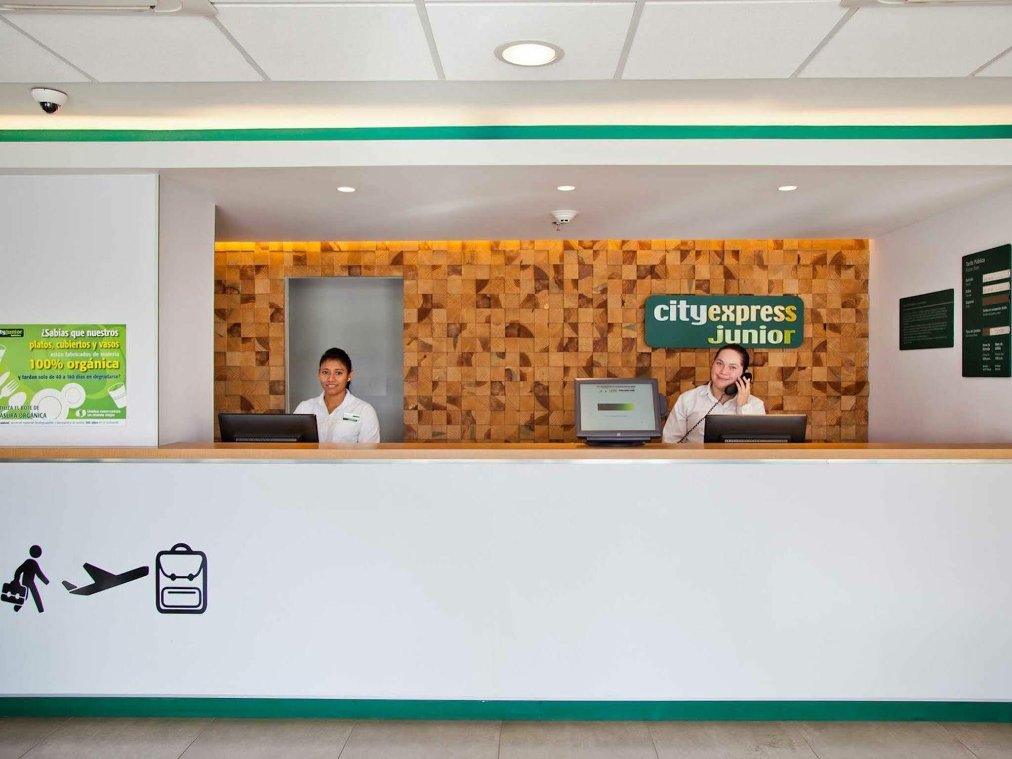 City Express Junior By Marriott Aguascalientes Centro מראה חיצוני תמונה